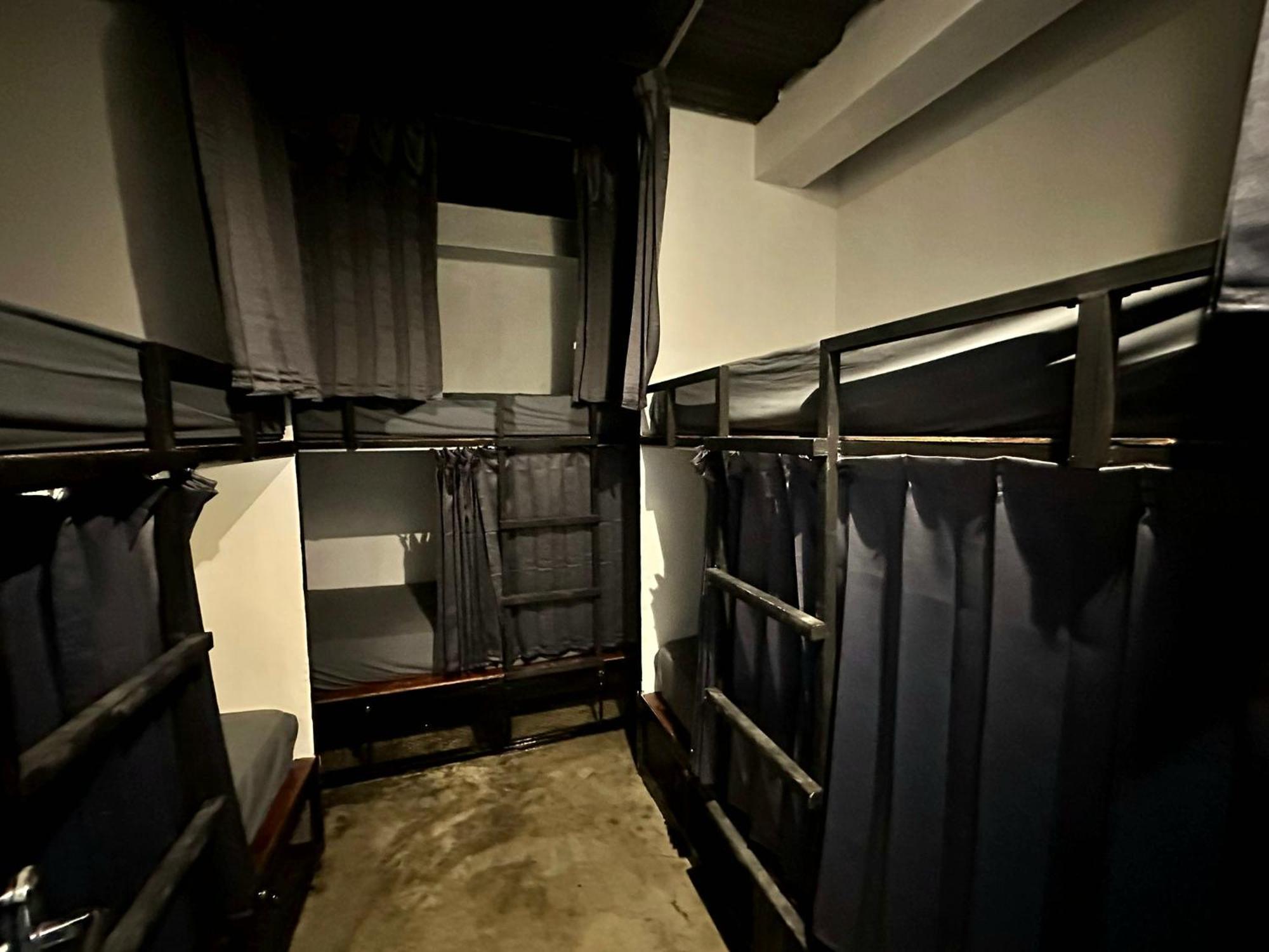 Cilacap Guest House מראה חיצוני תמונה