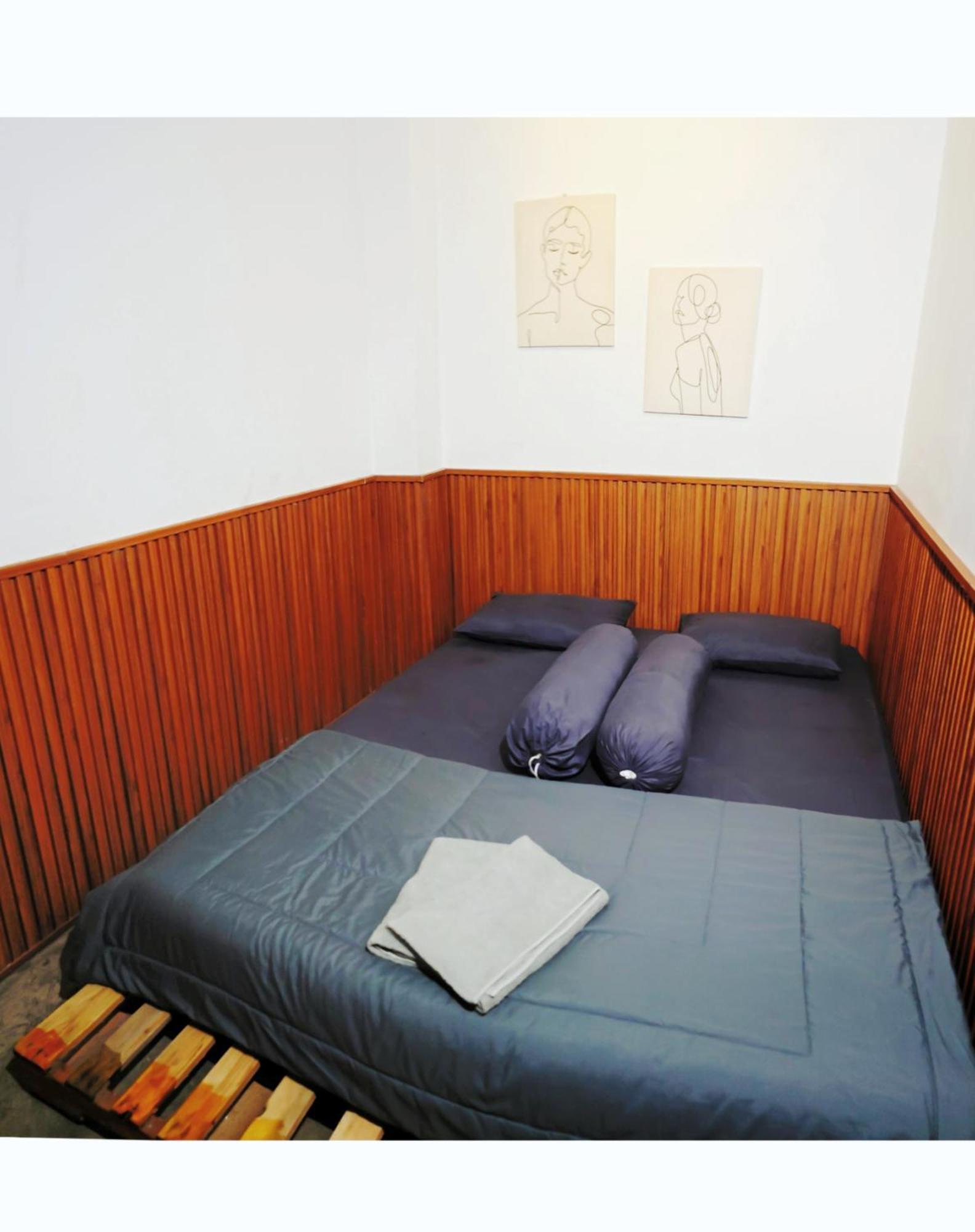 Cilacap Guest House מראה חיצוני תמונה